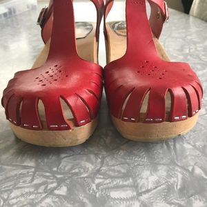 Swedish Hasbeens T-strap Red Size 40 eu/10 us